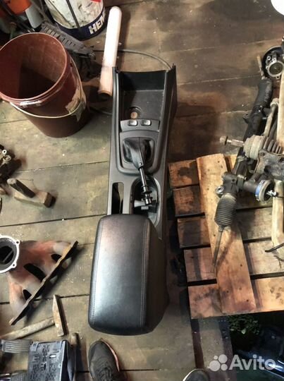 Тоннель с подлокотником Ssangyong Action New