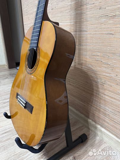 Гитара yamaha c40