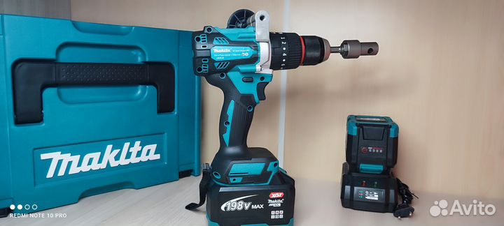 Шуруповерт Makita
