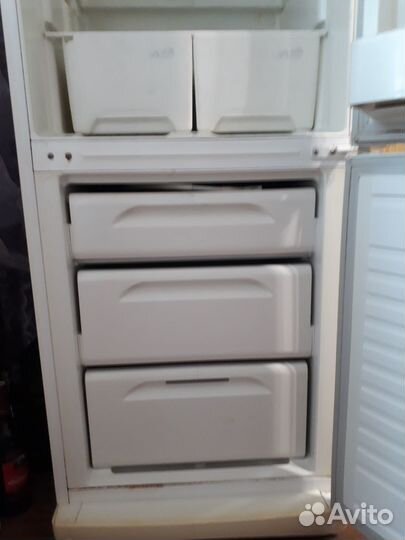 Холодильник stinol-116 ER