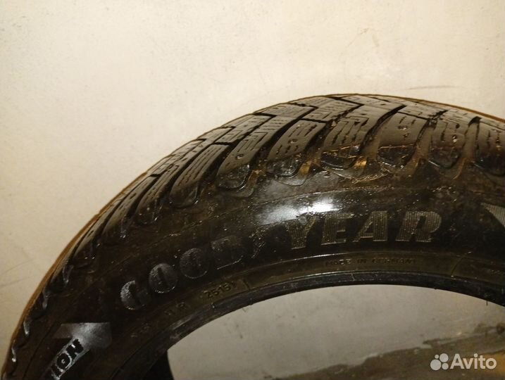 Goodyear UltraGrip 225/55 R18 102