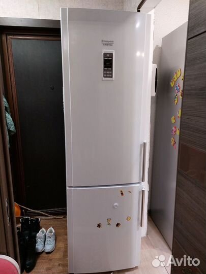 Холодильник ariston бу