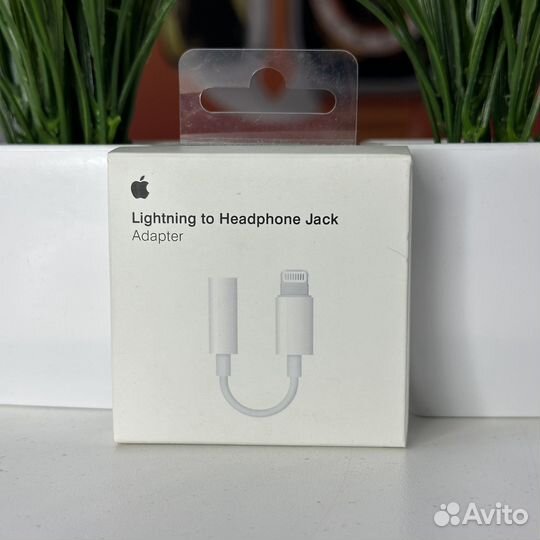 Переходник lightning 3.5 jack для iPhone