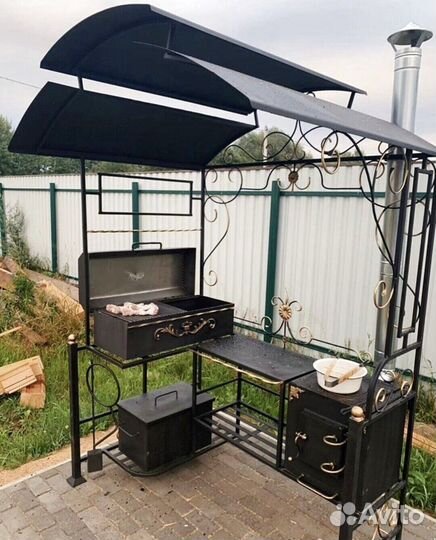 Беседка с мангалом
