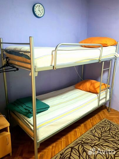 Продам двухярусную кровать