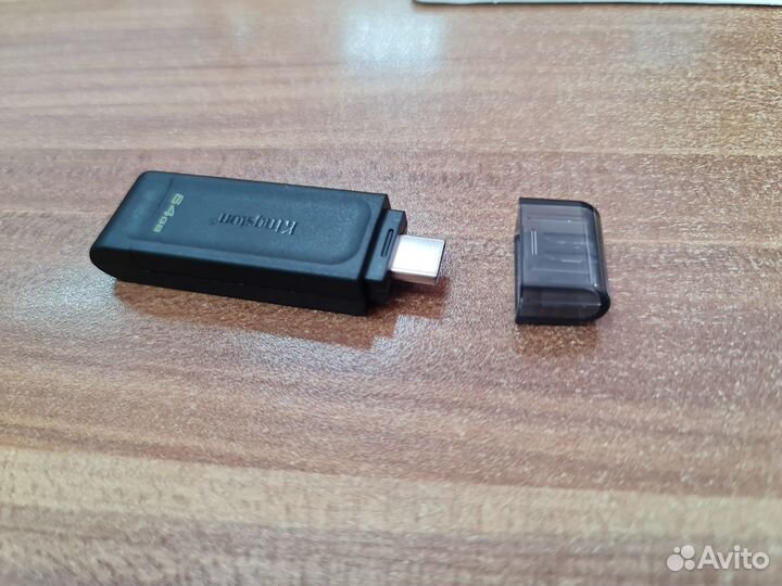 Флешка USB Type-C Kingston DataTraveler DT70/64GB