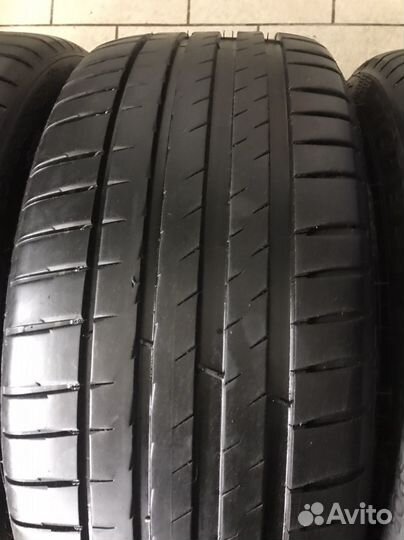 Michelin Pilot Sport 4 275/35 R19 и 245/40 R19 100Y