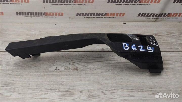 Кронштейн переднего бампера левый Ford Focus 2