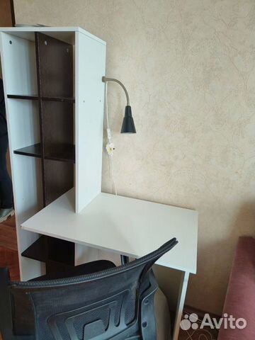 Стол+полки+лампа