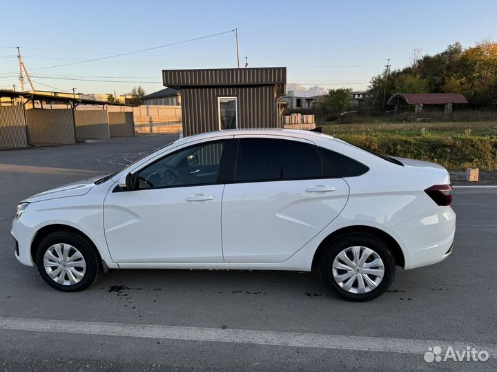 LADA Vesta 1.6 МТ, 2023, 13 000 км