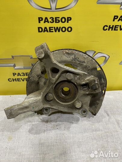 Кулак передний правый шевроле круз