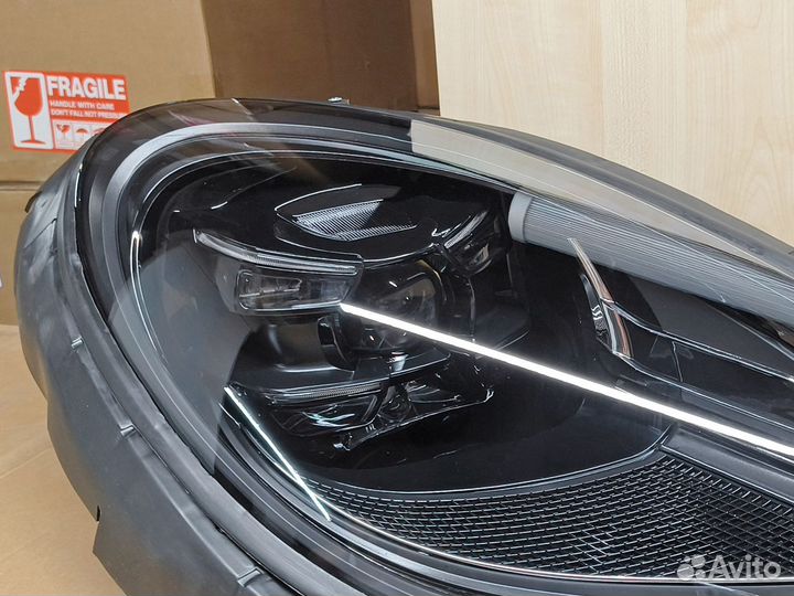 Фары Porsche Macan с дальним лазерным 2014-2023