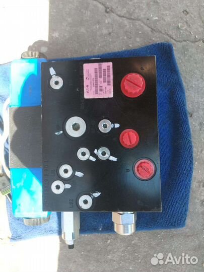 Гидравлическая платформа Trimble