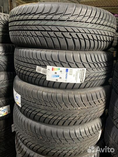 Bridgestone Blizzak LM-001 215/65 R17 99H