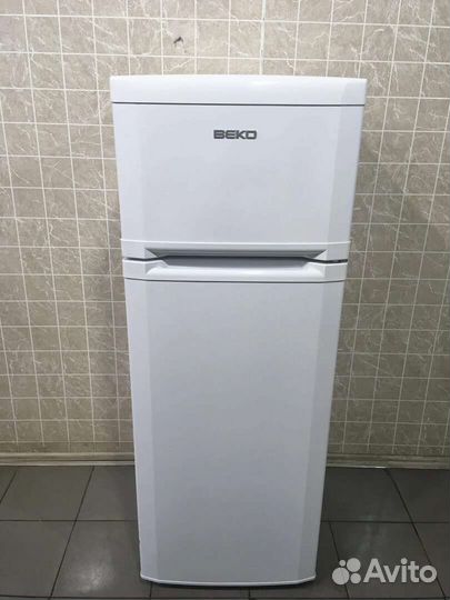Холодильник Beko DSK 25050