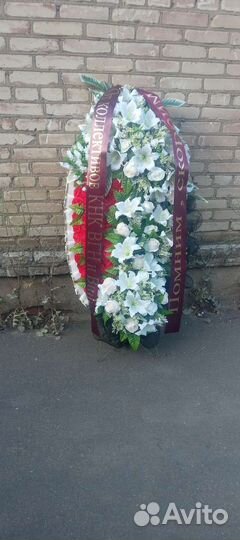 Венки, гробы, кресты.Собственное производство