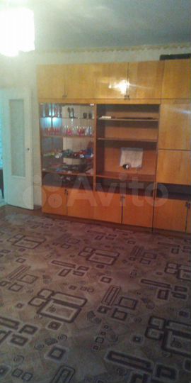 4-к. квартира, 85 м², 1/5 эт.