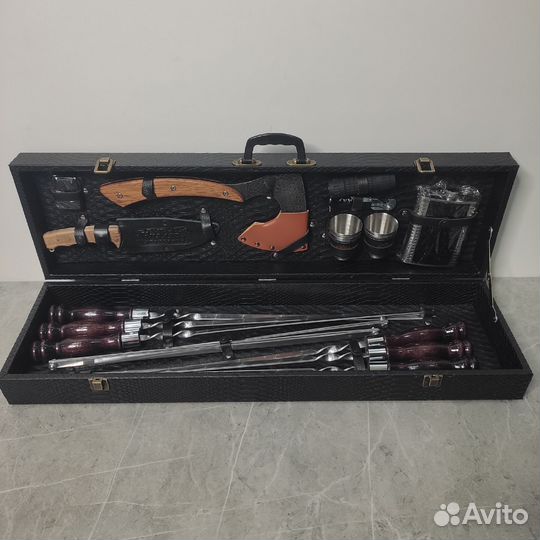 Набор для пикника в чемодане