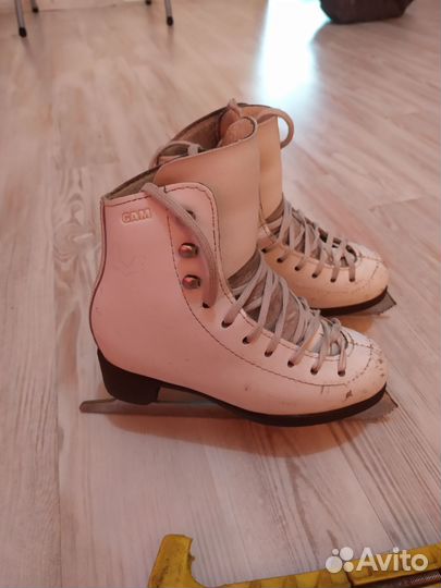 Коньки фигурные профессиональные gam 12C 1121