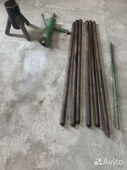 Насос ручной поршневой