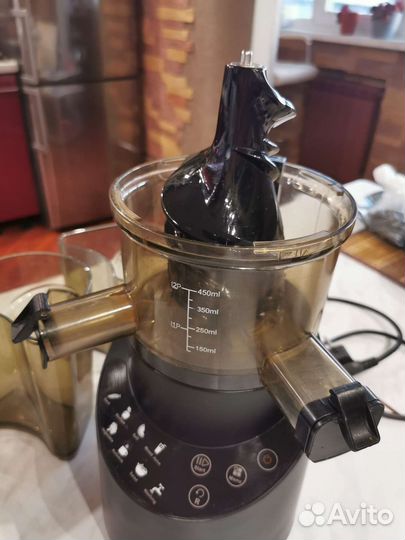 Соковыжималка шнековая Mirandi J-100