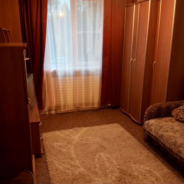 Комната в 3-к., 2/9 эт.