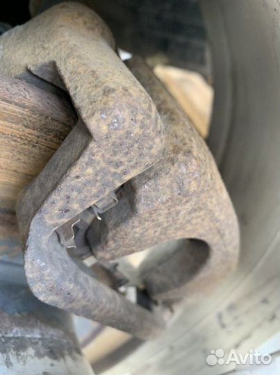 Суппорта задняя Mitsubishi Outlander 3 2012