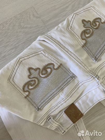 Брюки джинсовые белые 42 Mudd