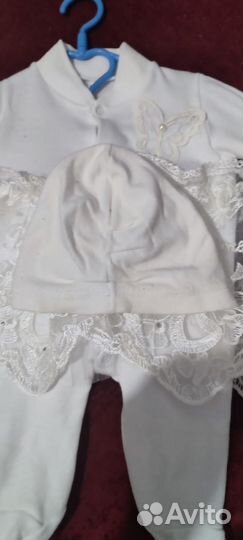 Комбинезон для новорождённой девочке на выписку