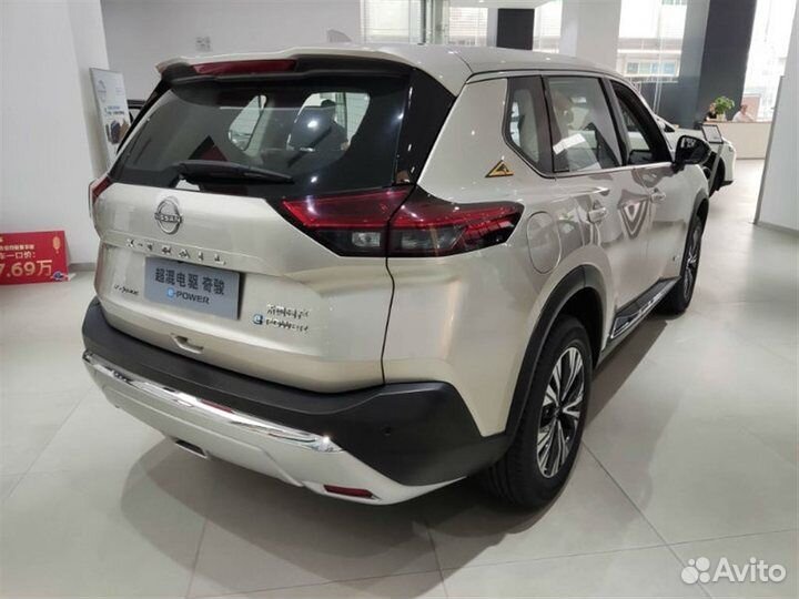 Nissan X-Trail 1.5 AT, 2023, 10 км