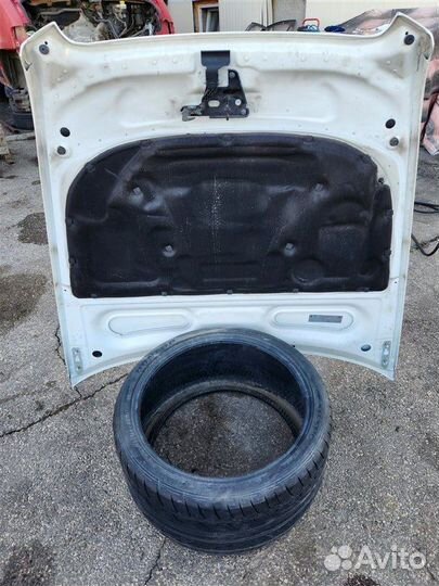 Капот Audi A6 C6 2010