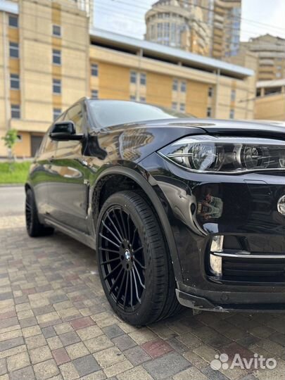 Комплект дисков 5/120 R21 BMW X5 разноширокие