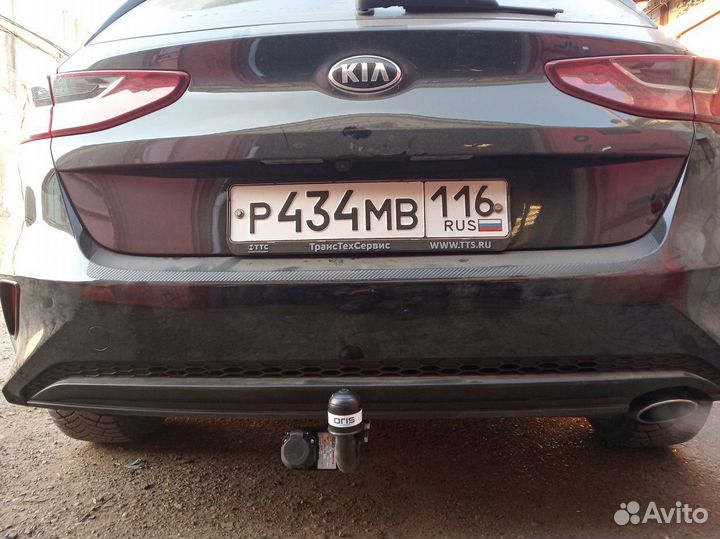 Фаркоп Kia Ceed хэтчбэк с 2019