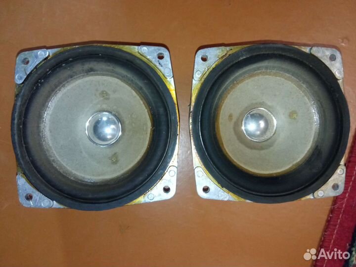 Динамик низкочастотный 25 гдн - 3 4 ома