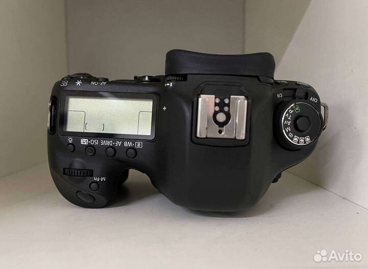 Canon 5D Mark III Body id 27 240