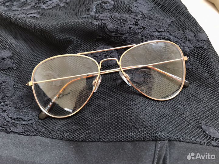 Солнцезащитные очки легендарные капли Рокки