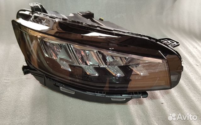 Фара Новая левая правая Geely Atlas PRO