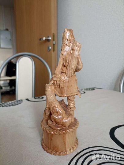 Славянская богиня Девана. Дерево Ясень. Фигурка