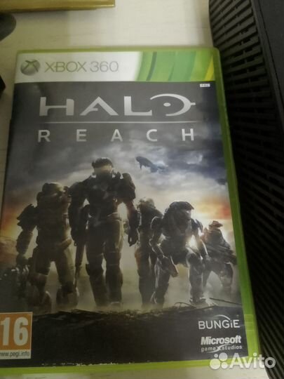 Xbox 360E 500гб freeboot+400игр