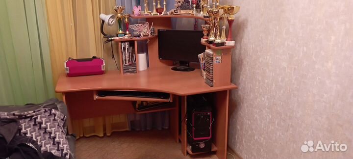Компьютерный стол бу