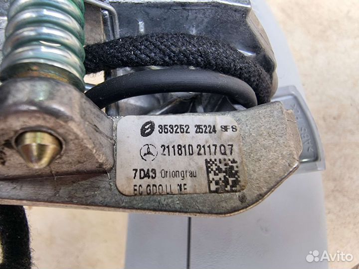 Зеркало заднего вида Мерседес 211 219