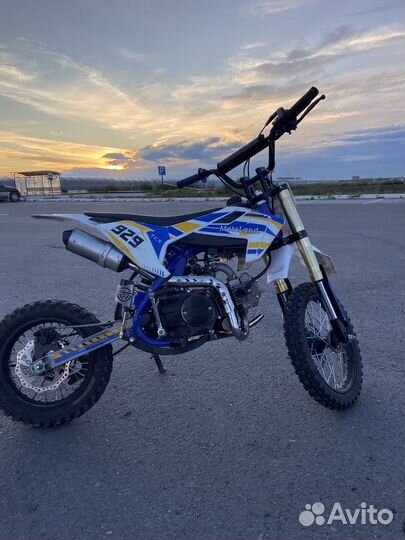 Продам питбайк Motoland TCX125