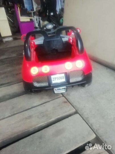Детский электромобиль бу