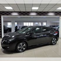 Nissan Leaf AT, 2021, 15 000 км, с пробегом, цена 2 400 000 руб.