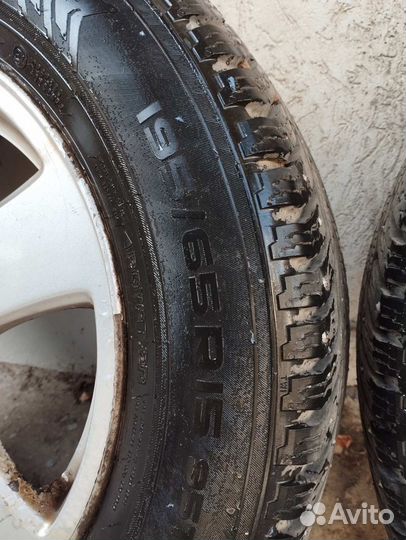 Nokian Tyres Hakkapeliitta 8 65 R15 95