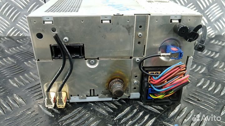 Магнитола volkswagen touareg 7L 2002