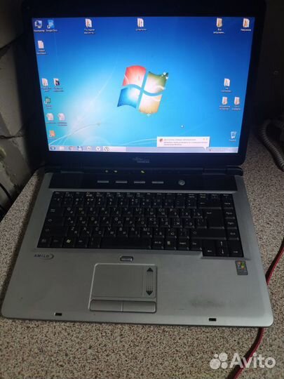 Ноутбук Fujitsu-Siemens Amilo PI1536 на запчасти