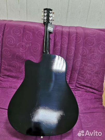 Гитара акустическая новая
