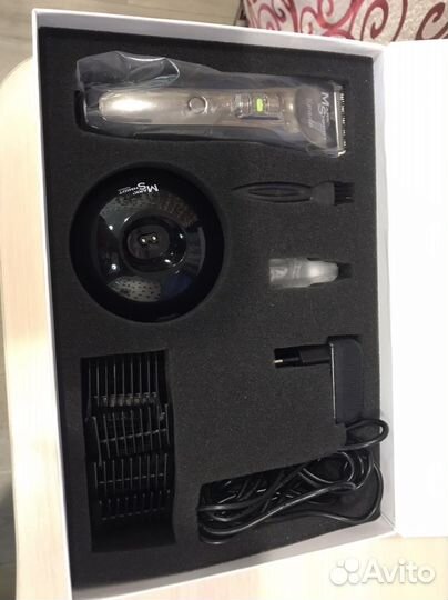 Профессиональная машинка для стрижки волос