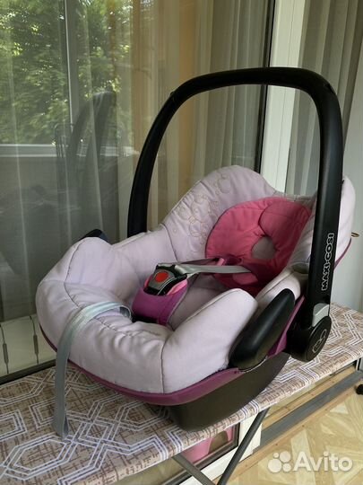 Детское автокресло от 0 maxi cosi